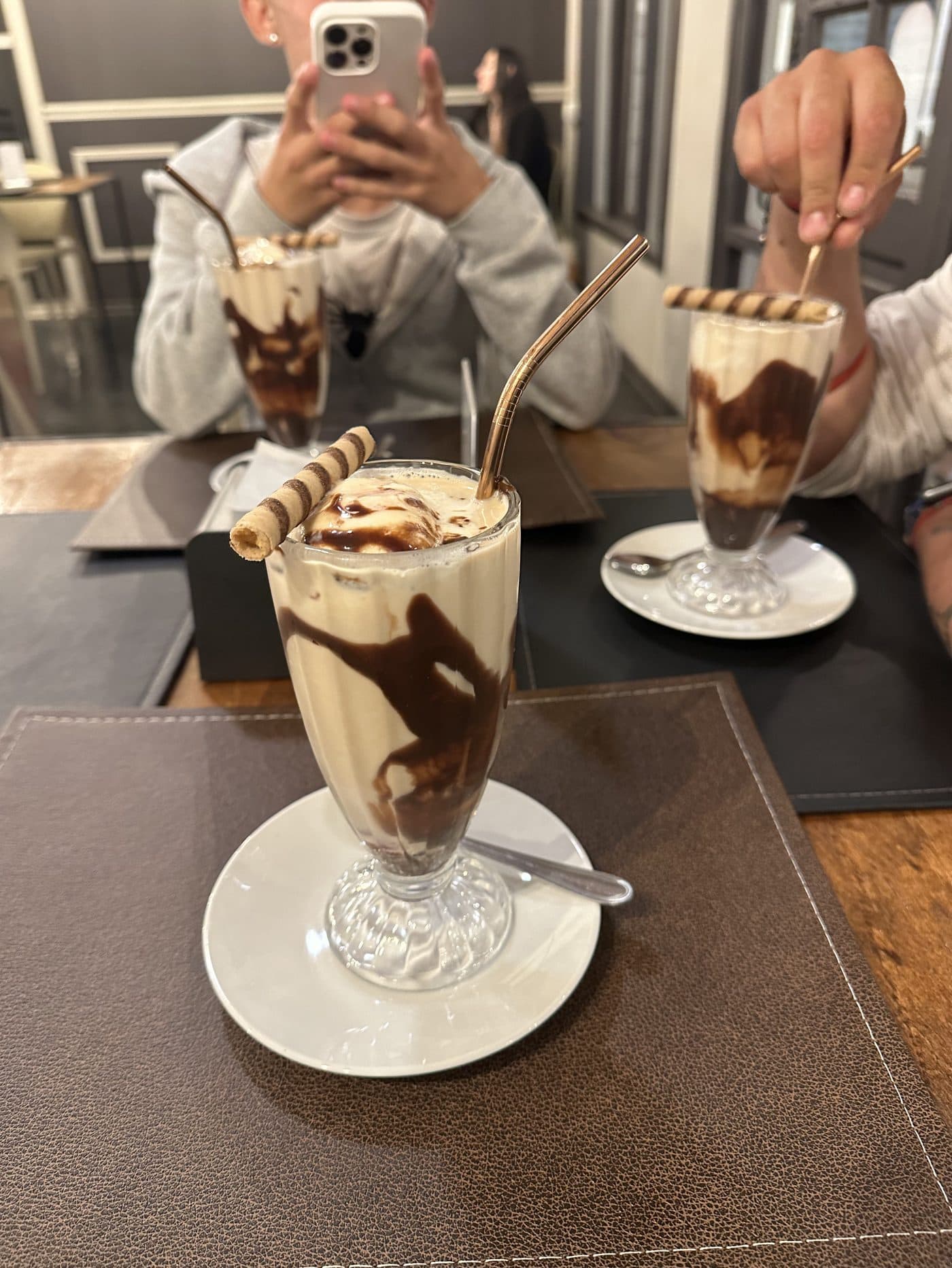 Cafés helados y galletas para la tarde. ☕🍪